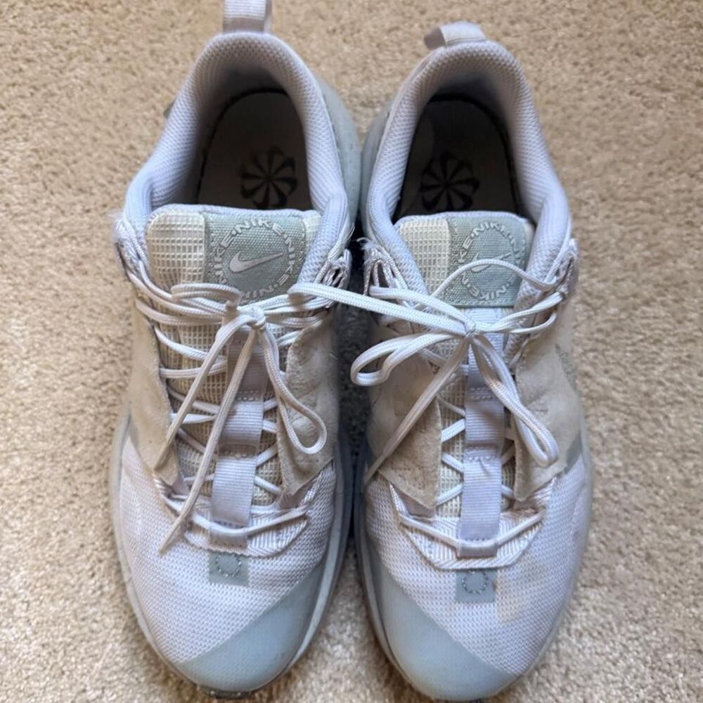 Nike Women's White and Grey Trainers